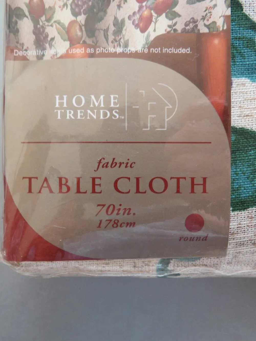 Home Trends Fabric 100% Cotton Fruit Floral Pattern Round Tablecloth 70 inc